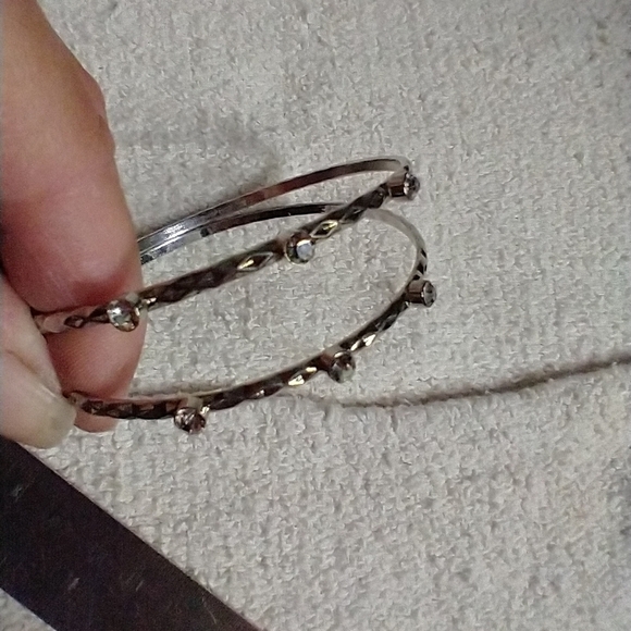 Huge large silvertone crystal hoop wire earrings - Picture 1 of 5